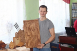 Злынковский резчик Сергей Соболев: «Мастерство тому дается, кто весь делу отдается»